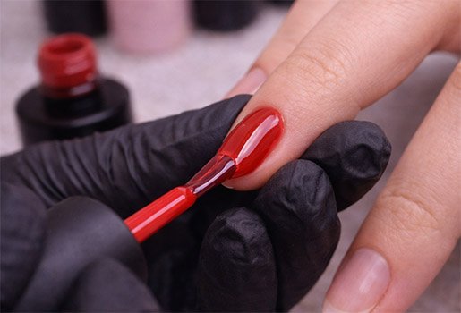 Ongles & Nail Art à Saintes